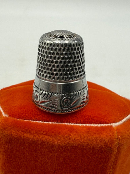 Antique Sterling Silver Sewing Thimble size 10 /ro