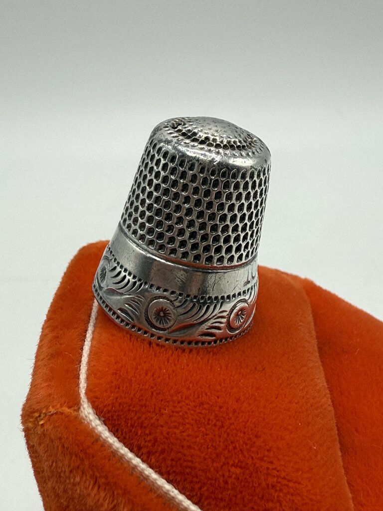 Antique Sterling Silver Sewing Thimble size 10 /ro