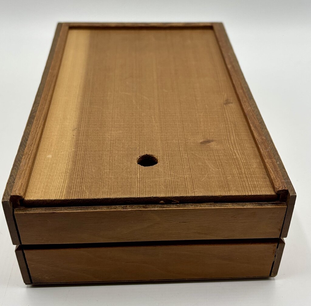 MCM Wood Tissue Box /j