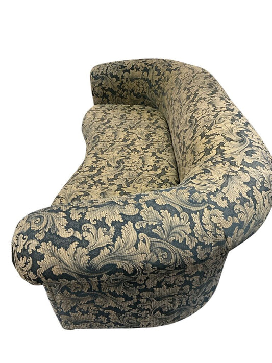Curved Pattern Loveseat