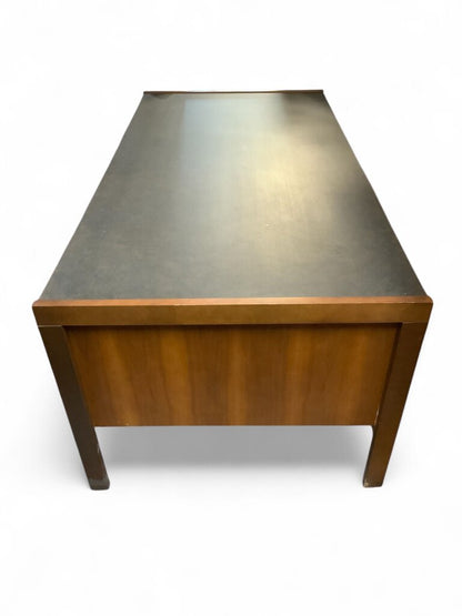 MCM Desk