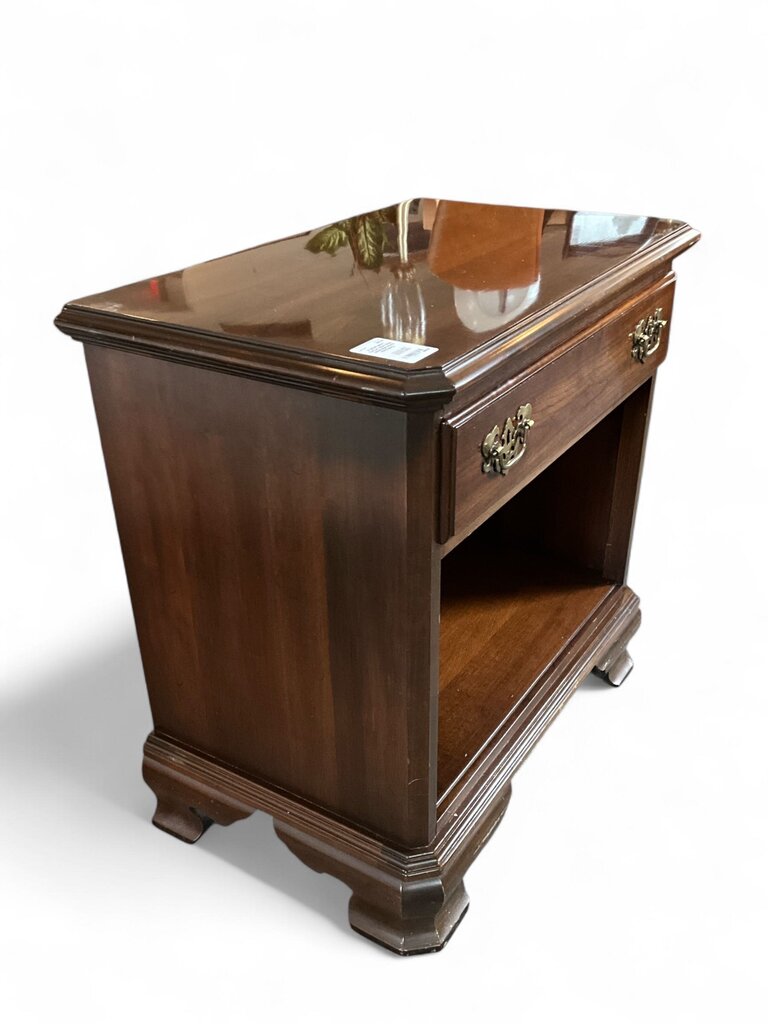 Side Table/Nightstand