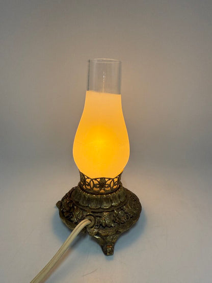 VTG Matson K770 Signed Regency Brass Hurricane Accent Lamp/Light 6” tall /rw