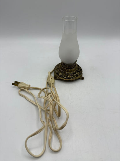 VTG Matson K770 Signed Regency Brass Hurricane Accent Lamp/Light 6” tall /rw