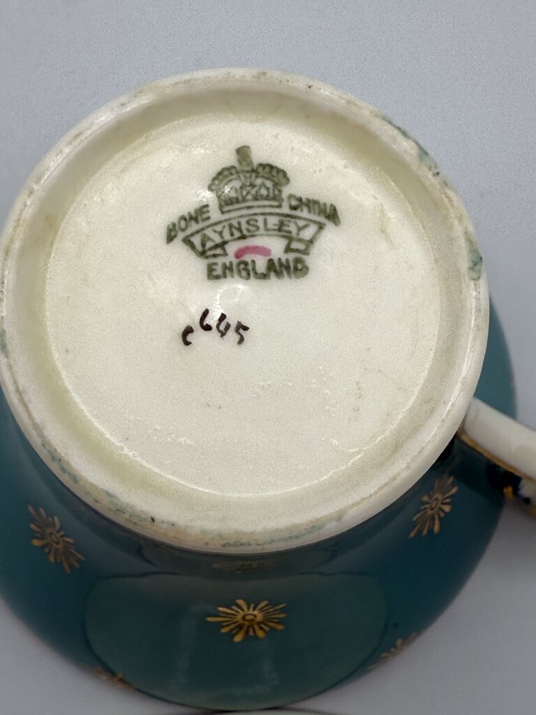 2 Fine Bone China Tea Cup & Saucer Set Made in England /rb