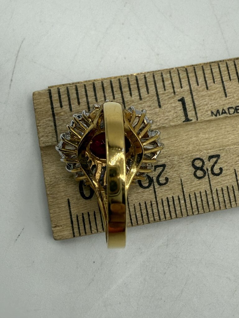 VTG 925 Gold Vermeil Ring w/Crystal stones Size 8.25 /ro