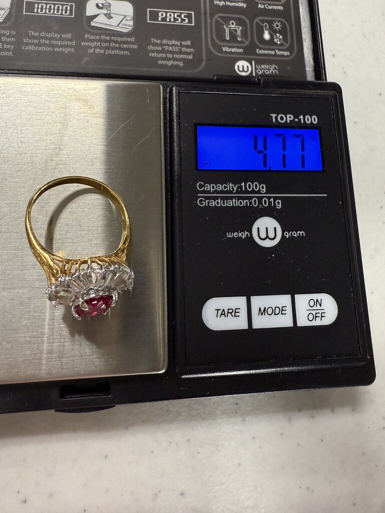 VTG 925 Gold Vermeil Ring w/Crystal stones Size 8.25 /ro