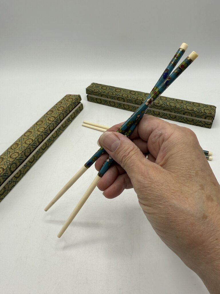 Moon Gate Singapore Cloisonné Chopsticks 2 sets /rw