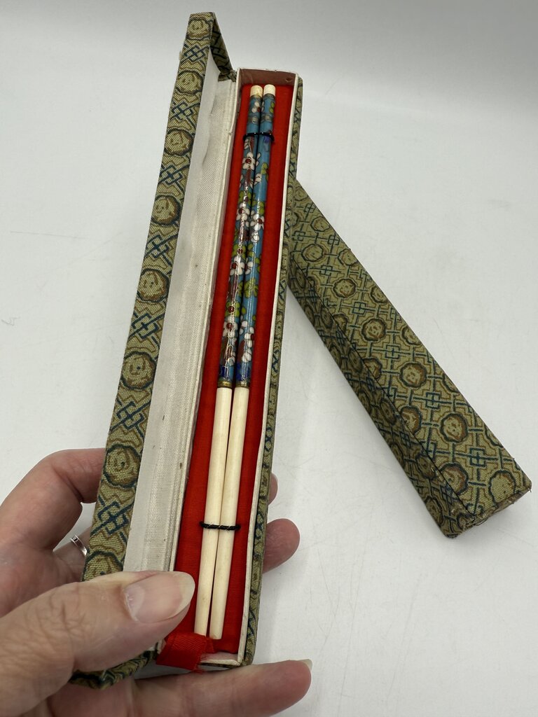 Moon Gate Singapore Cloisonné Chopsticks 2 sets /rw