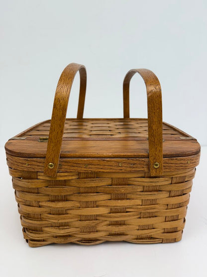 VTG Square HInged Pie Basket Double Handle /rw