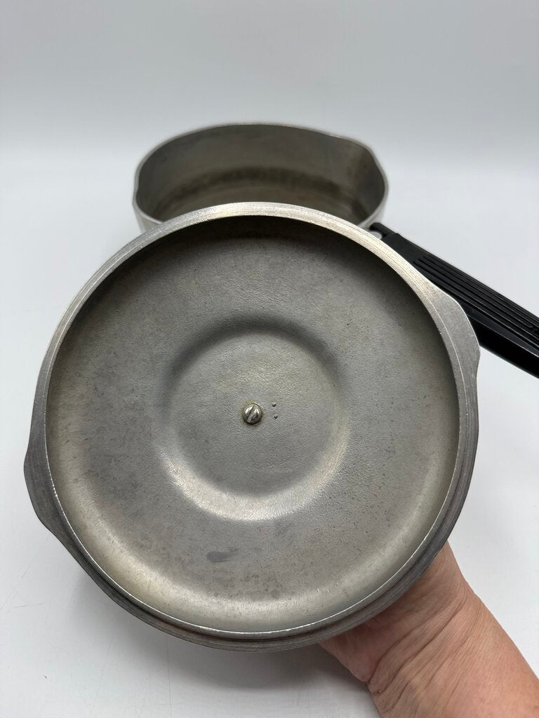 VTG GHC Magnalite 2 Quart Sauce Pan w/Lid Double Spout /rw
