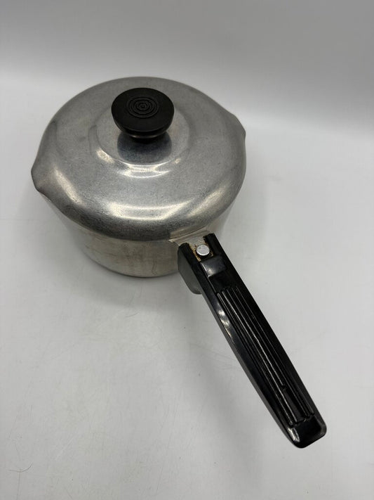 Vintage GHC Magnalite 1.5 Quart Sauce Pan w/Lid USA /rw