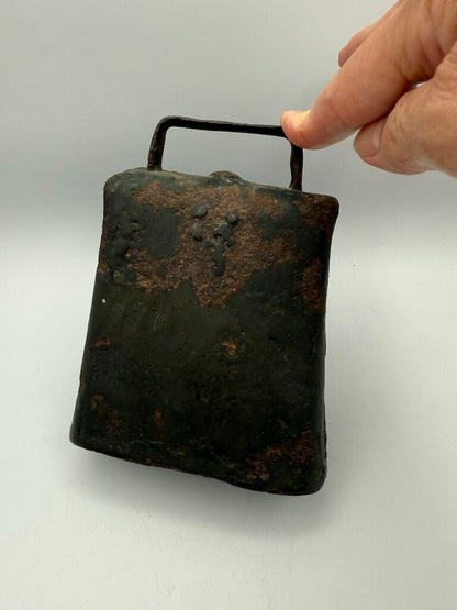 Large Primitive Antique Folded & Riveted Cow Bell w/Clapper /ro