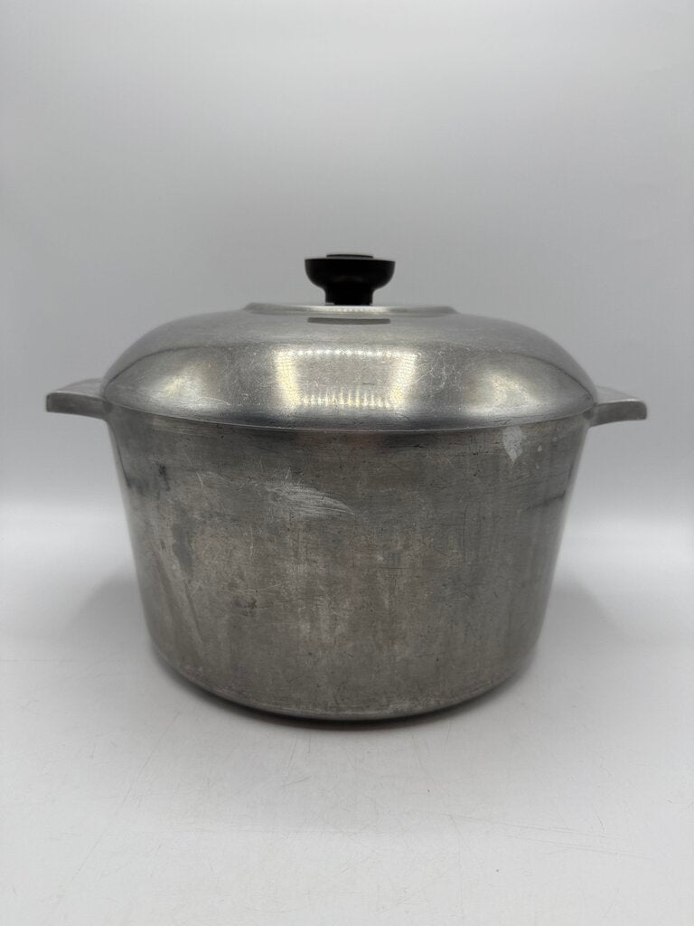 VTG Wagner Ware Magnalite 6 Qt Aluminum Dutch Oven/Stockpot /rw