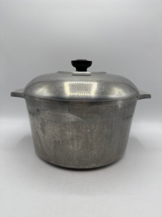 VTG Wagner Ware Magnalite 6 Qt Aluminum Dutch Oven/Stockpot /rw
