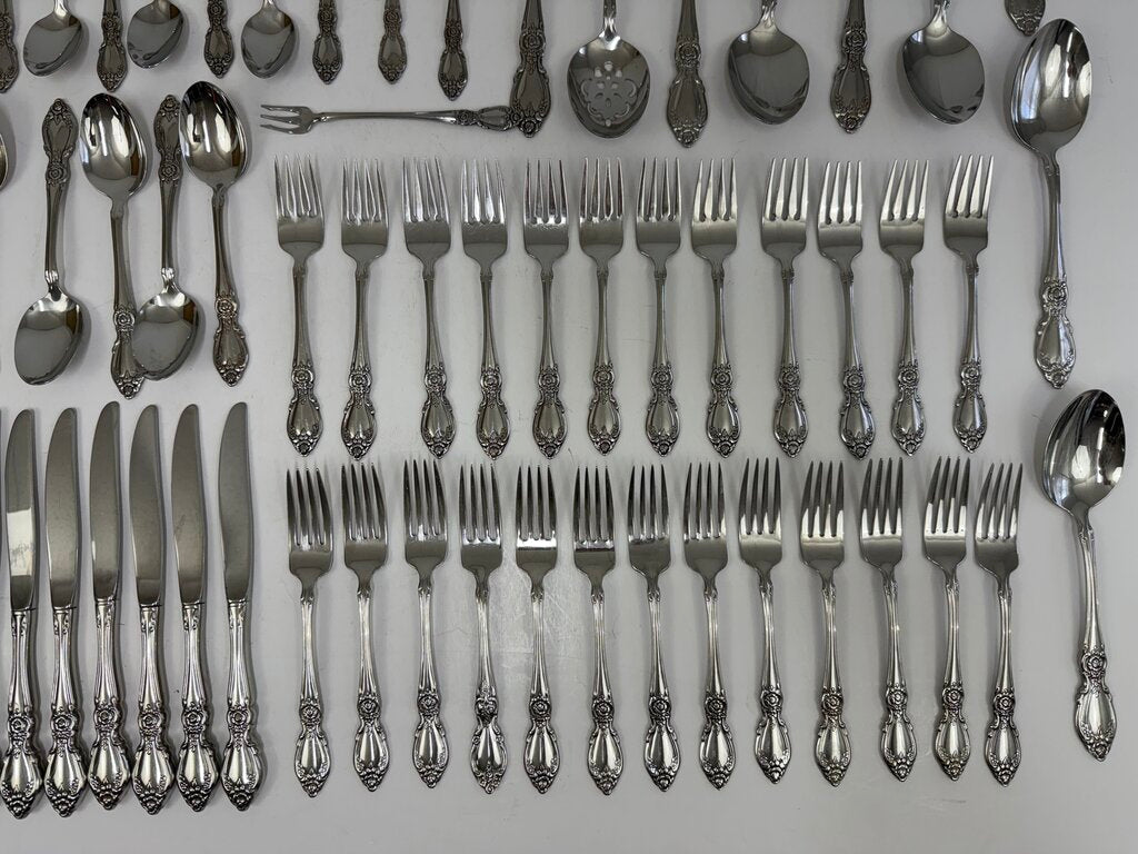 Oneida Community Stainless Arbor Rose Flatware 12 Place Settings 80 Pieces /rw