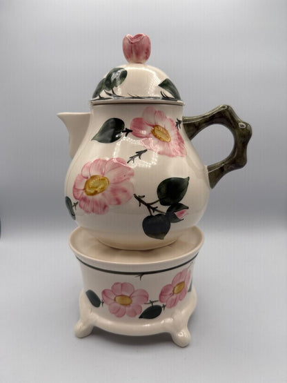 Villeroy & Boch Wild Rose Pattern Tea Pot, Lid & Warmer Stand /roh