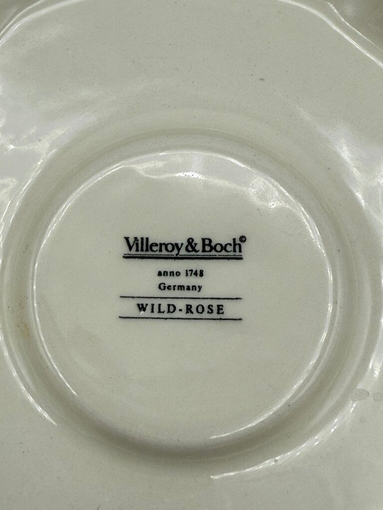 Villeroy & Boch Wild Rose Pattern Tea Pot, Lid & Warmer Stand /roh