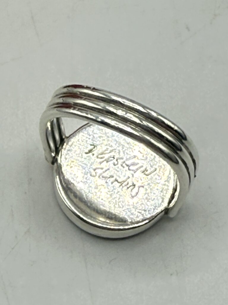 Artisan Signed Sterling Silver Ring Black/White Stone Size 8.5 /ro