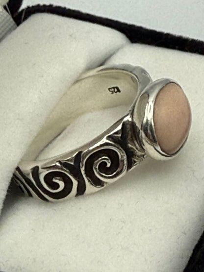 Scrolled Sterling Silver Pink Shell Cabochon Ring Size 9.5 /ro.