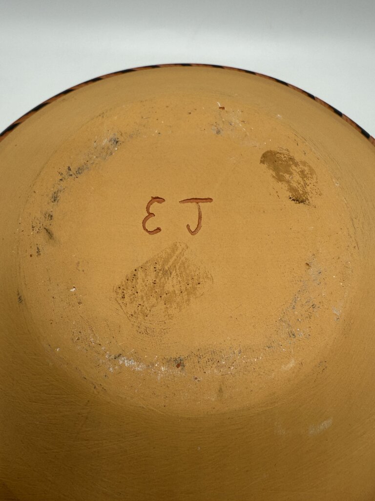 Native American Navajo Etched Clay Pottery 7” EUC /roh