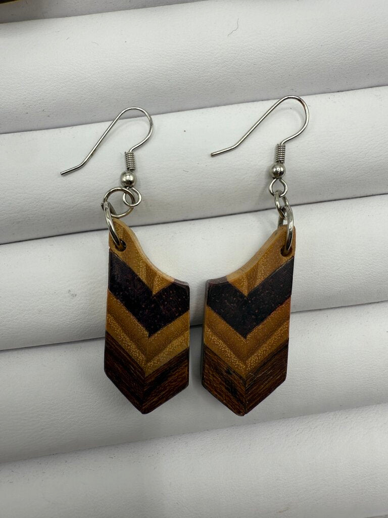 Vintage lot of 4 Pairs of Unique Wood Dangle Pierced Earrings /ro