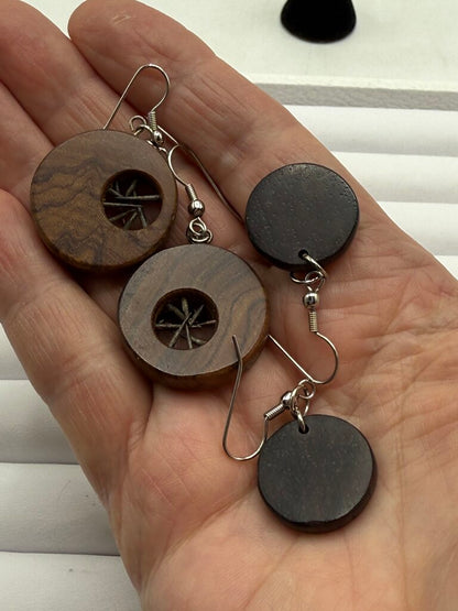Vintage lot of 4 Pairs of Unique Wood Dangle Pierced Earrings /ro