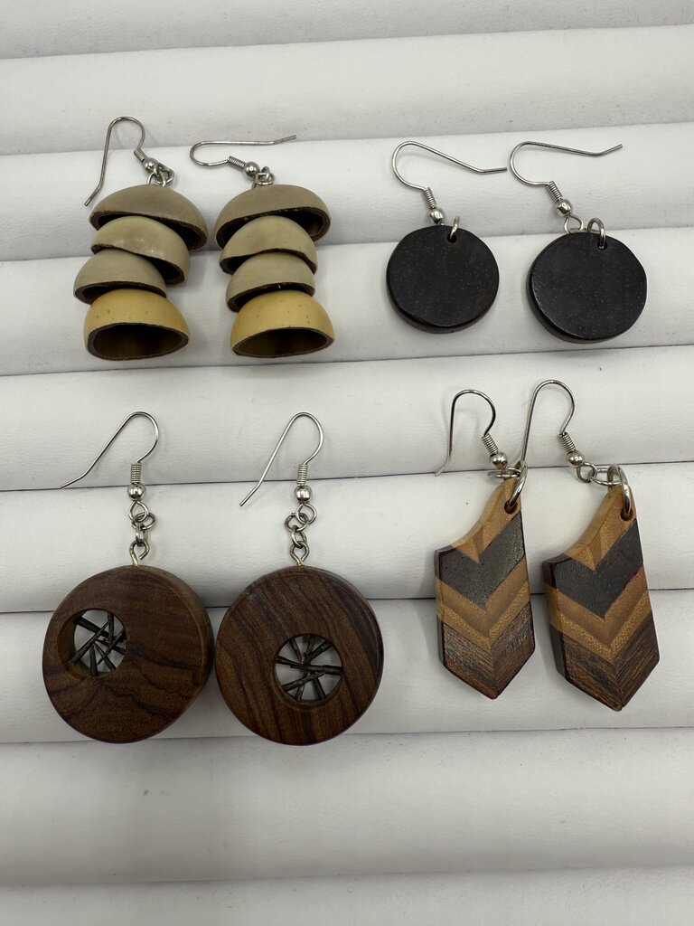 Vintage lot of 4 Pairs of Unique Wood Dangle Pierced Earrings /ro