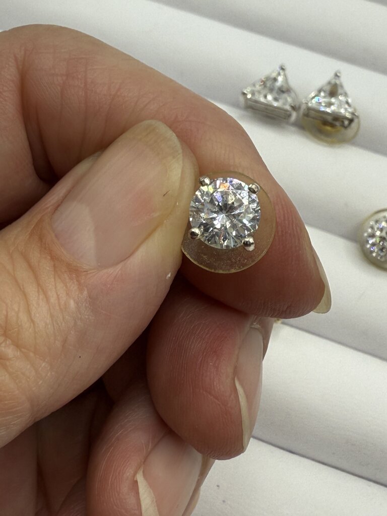 Sparkly Rhinestone Post Pierced Earrings 5 pairs /ro
