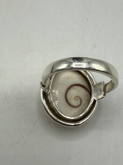 Sterling Silver Ring w/Brown/White Shell Size 9 /ro