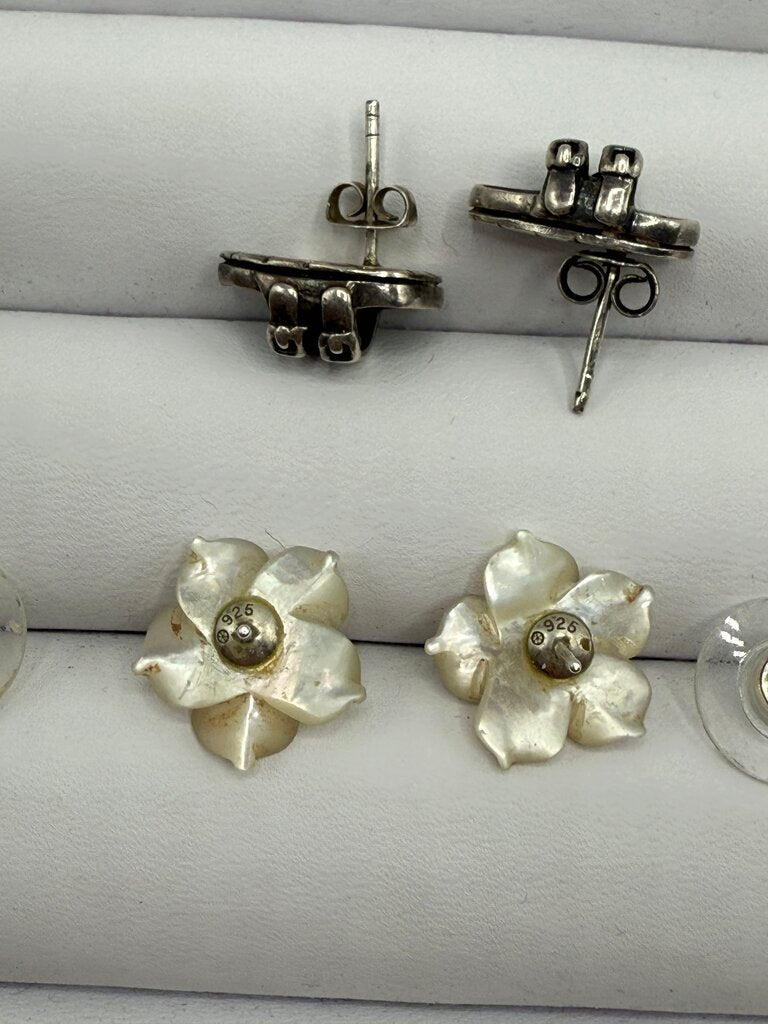 Set of 2 Sterling Silver Post Pierced Earrings Birkenstocks & MOP Flower /ro
