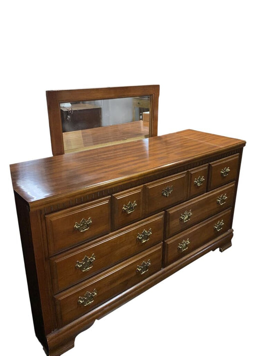 Lea Long Dresser With Mirror