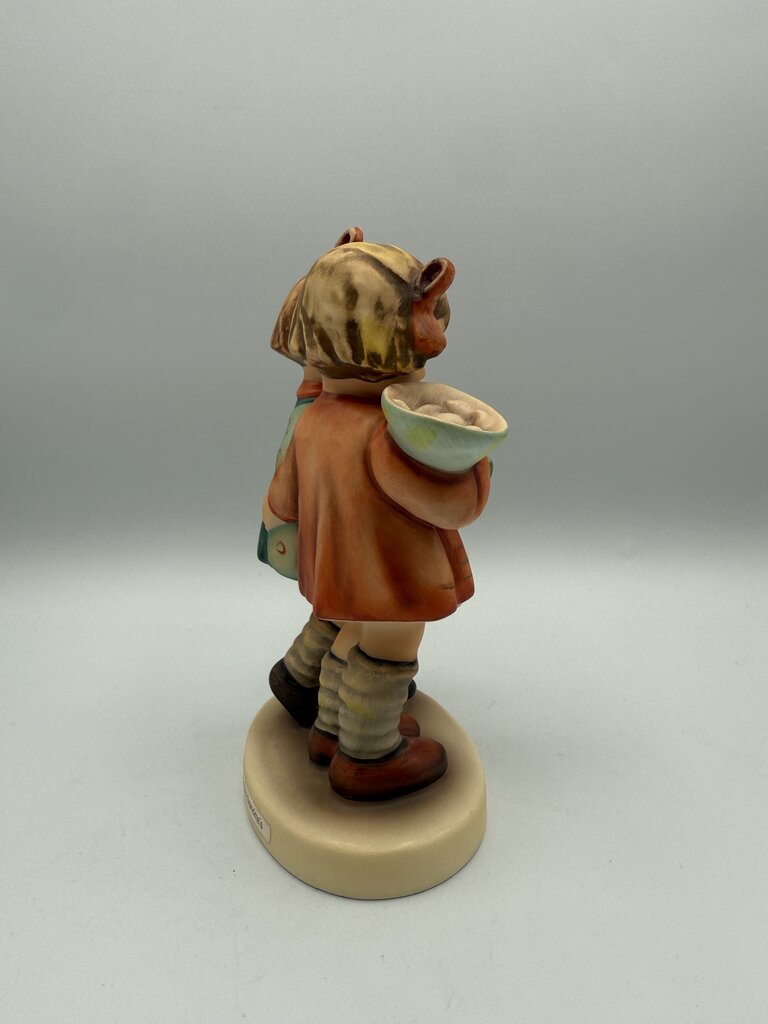 Vintage Hummel “Going to Grandma’s” Figurine 6.5” /roh