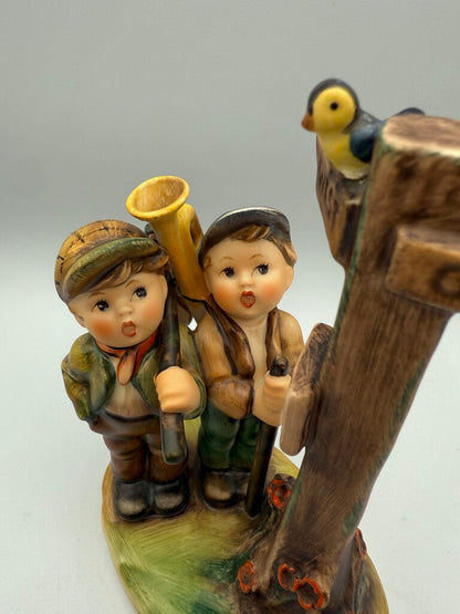 Goebel MJ Hummel “Crossroads” #331 Figurine TMK -6 /roh