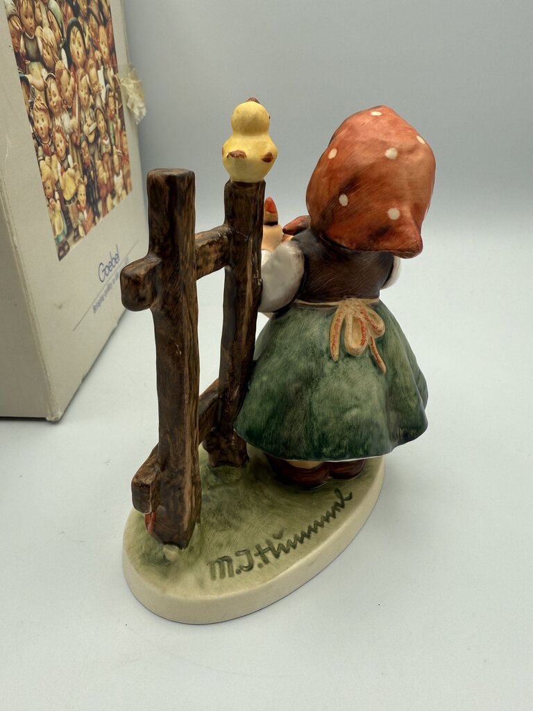 VTG J.M.Hummel “Chicken Licken” Figurine Germany /roh