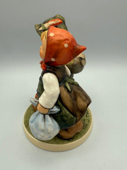 VTG M.J. Hummel “Going Home” Figurine w/Box 383 /roh