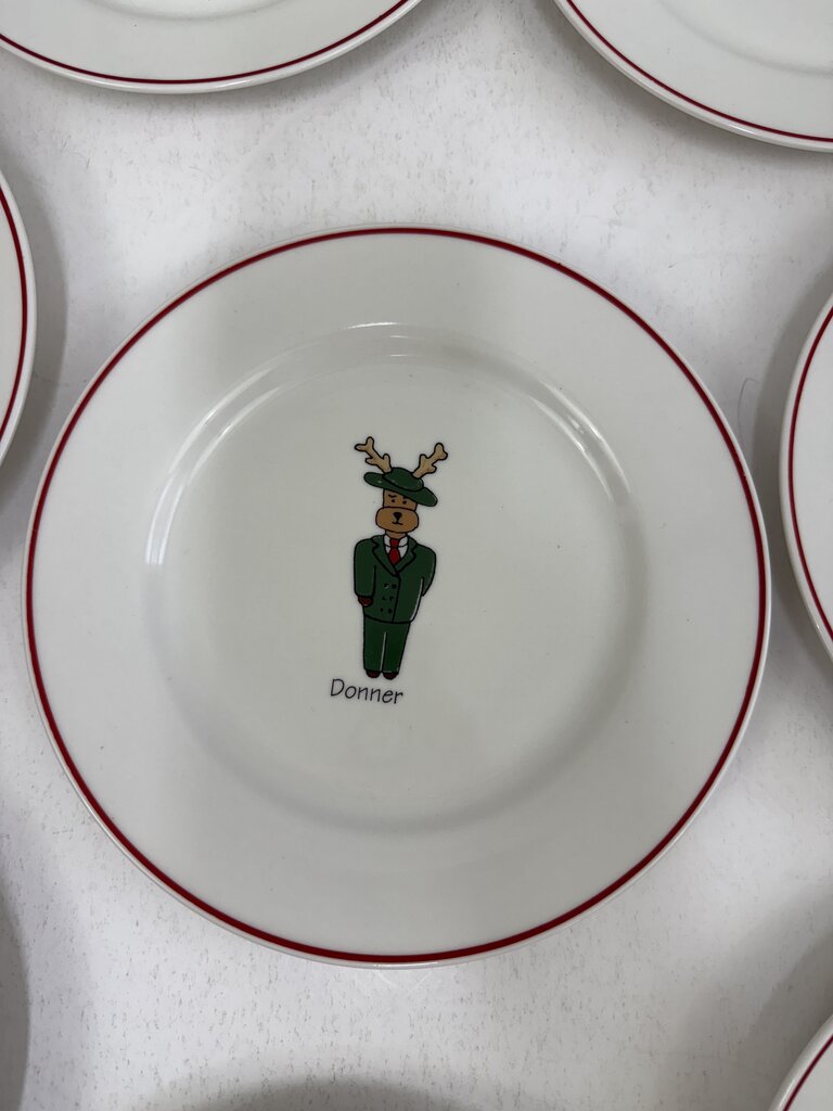 VTG LTD Commodities Set of 8 Holiday Reindeer Plates /roh