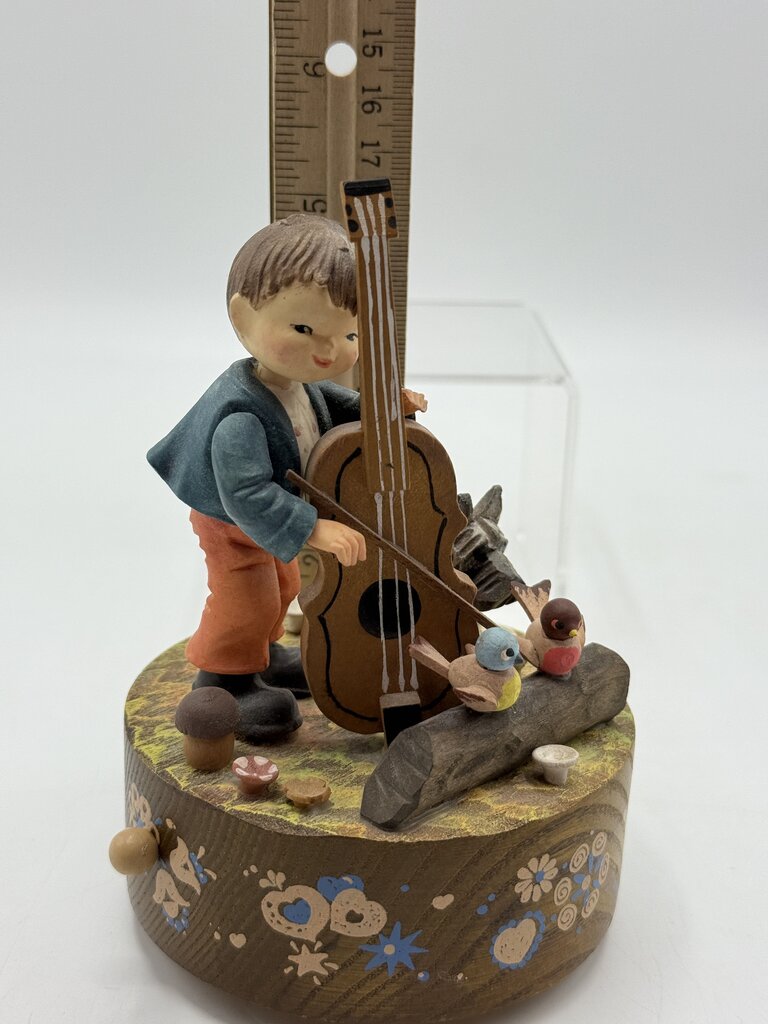 VTG Italian ANRI Music Box Boy Playing Cello If I were a Rich Man /ro