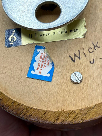 VTG Italian ANRI Music Box Boy Playing Cello If I were a Rich Man /ro