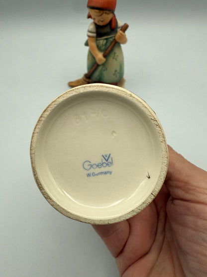 Set of 3 VTG Goebel M.J Hummel Girls Little Sweeper, Little Shopper, School Girl /roh
