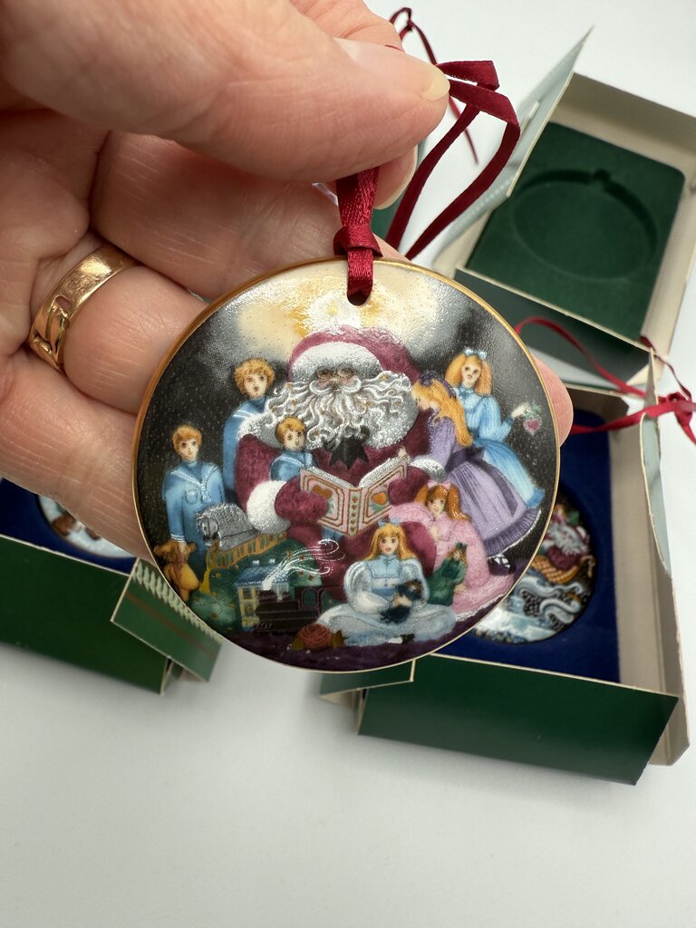 VTG Lot of 4 Bing & Grondahl 1990’ies Ornaments The Santa Collection /ro