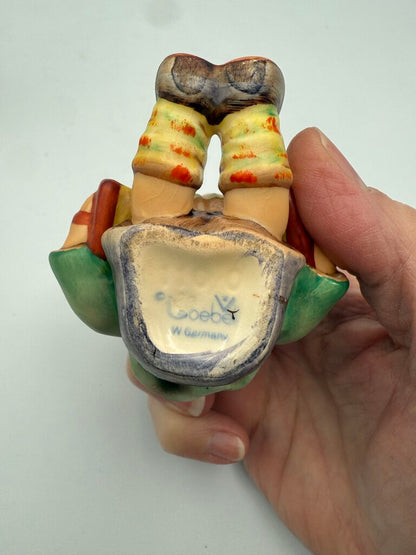 VTG Hummel Figurines “Let’s Sing” & “Serenade” V stamp /roh