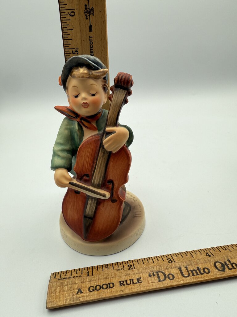 VTG M.J.Hummels “Sweet Music” & Street Singer” Figurines /roh