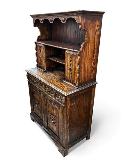 Feudal Oak Storage Hutch