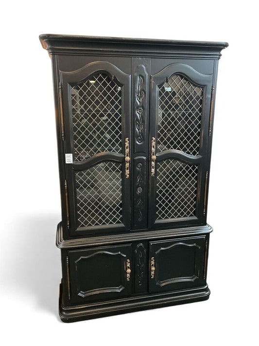 Lighted Hutch