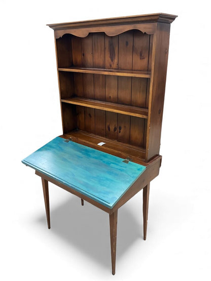 Pine Desk w/ Hutch