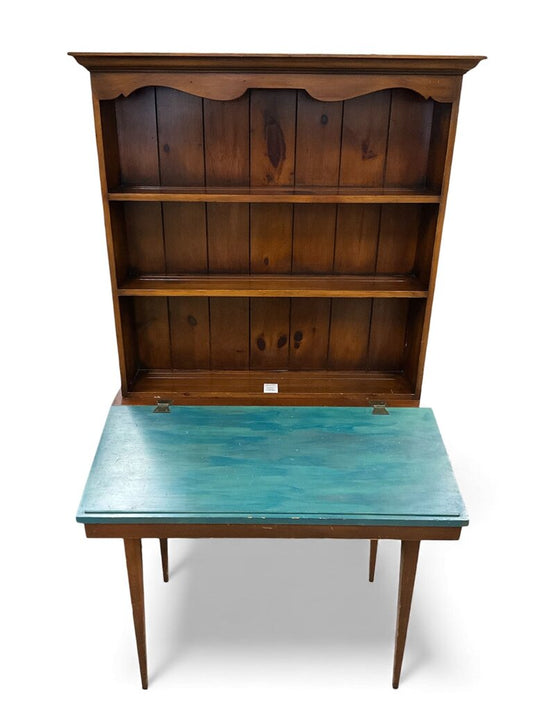 Pine Desk w/ Hutch