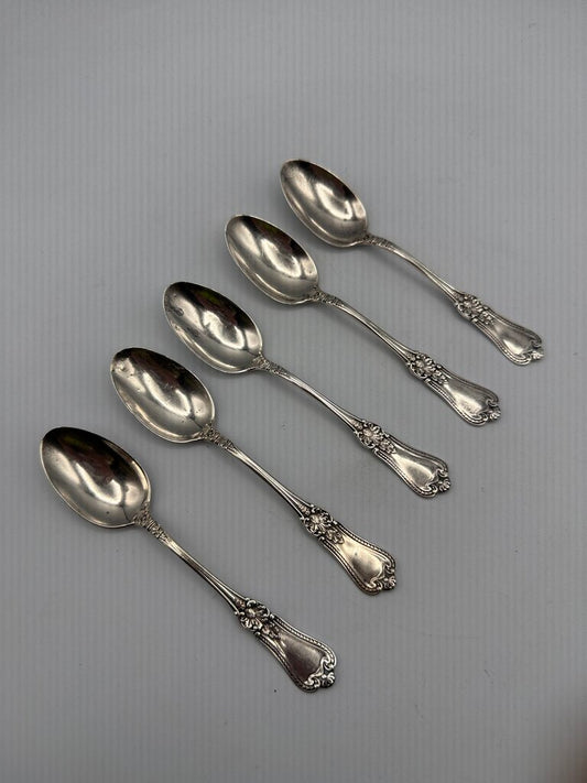 Antique set of 5 Sterling Silver teaspoons 68 grams /ro
