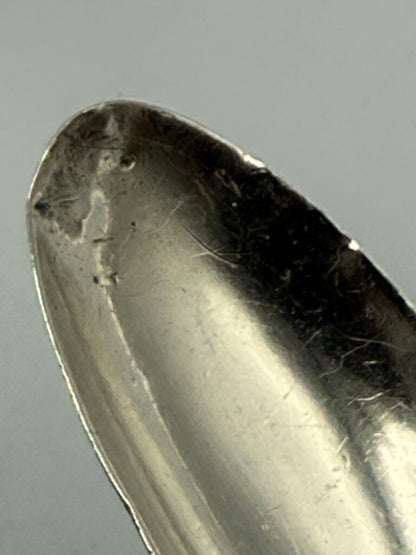 Antique set of 5 Sterling Silver teaspoons 68 grams /ro