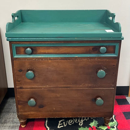 3 Drawer w/ Tray